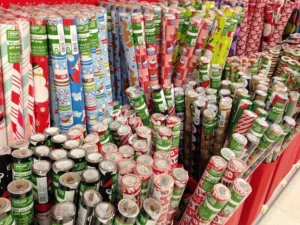 Christmas_wrapping_paper_display