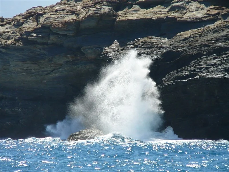 Rocks and Sea Waves in Andros Island, Greece by Ioannis Daglis, distributed by EGU under a Creative Commons licence.