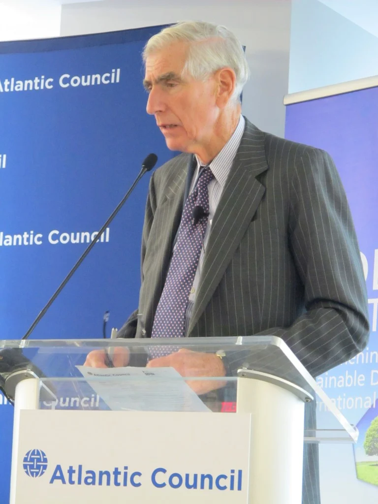 Former US Ambassador to the EU C. Boyden Gray speaks with cautious optimism about future transatlantic relations. (Credit: Edvard Glücksman)