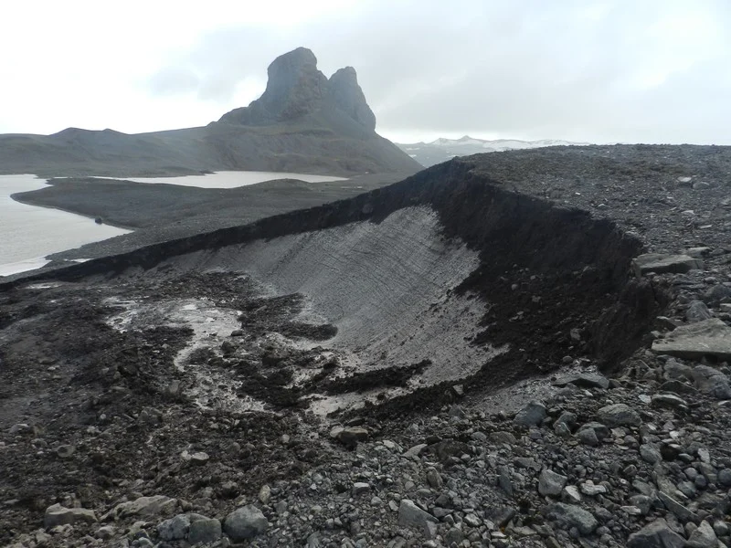Slump-permafrost, Potter Peninsula, Antarctica. (Credit: Marc Oliva via imaggeo.egu.eu)