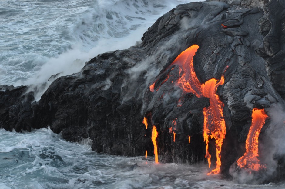 Lava flow entering the sea on SE coast of Hawaii. Hawaii, Hawai (Credit: HVO,  U.S. Department of Interior, U.S. Geological Survey) 