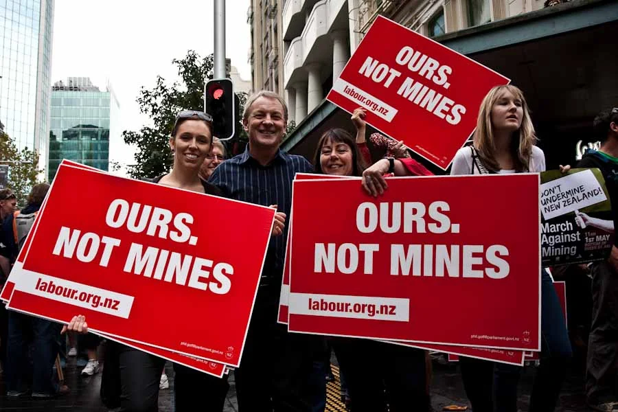 Anti-mining march Auckland New Zealand. Credit: Greg Presland (distributed via Wikimedia Commons)  
