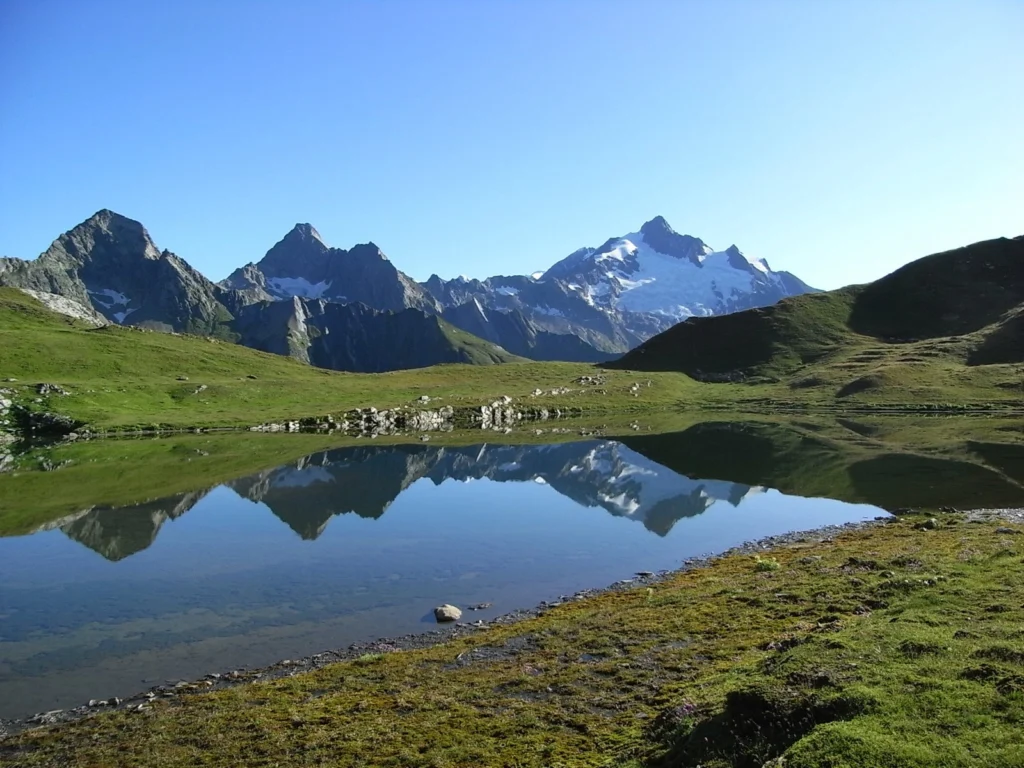Mya lake in the French Alps. Credit: Sandrine Tacon (distributed via imaggeo.egu.eu).