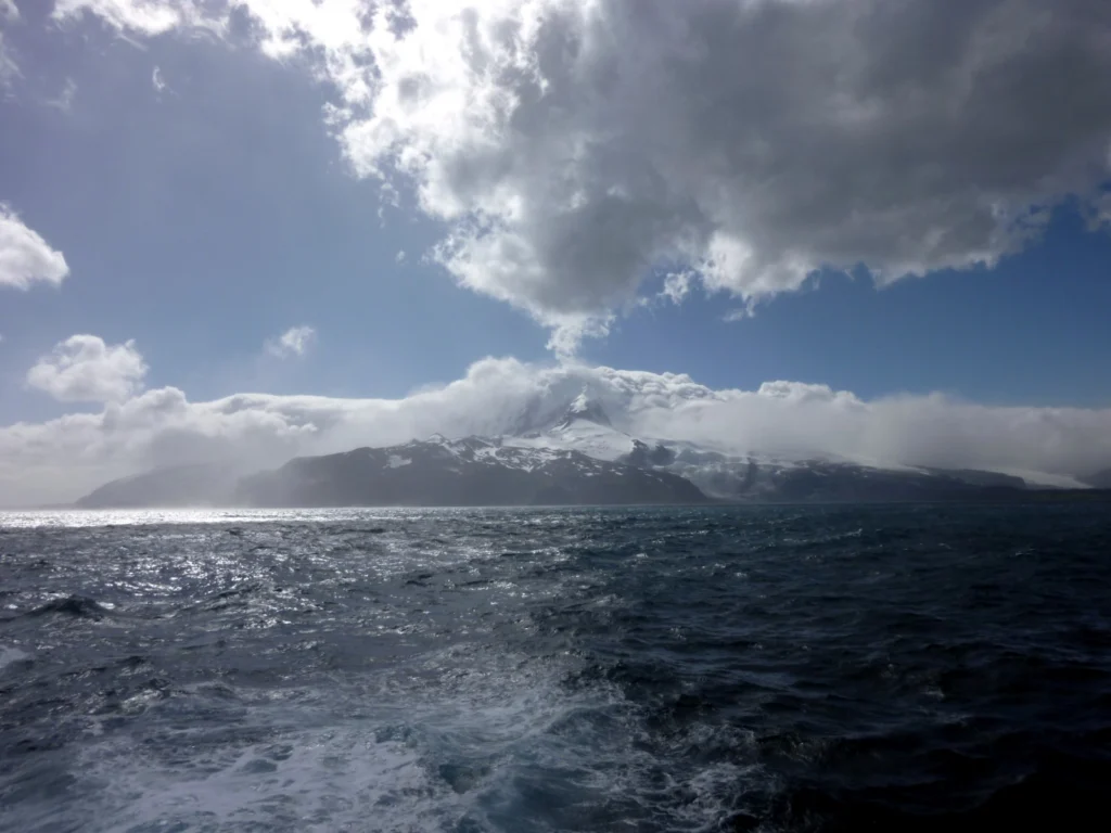 Imaggeo on Mondays: the remotest place on Earth?