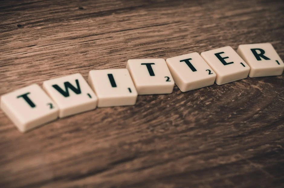 GeoPolicy: Reaching out on Twitter – casually engage with policymakers!