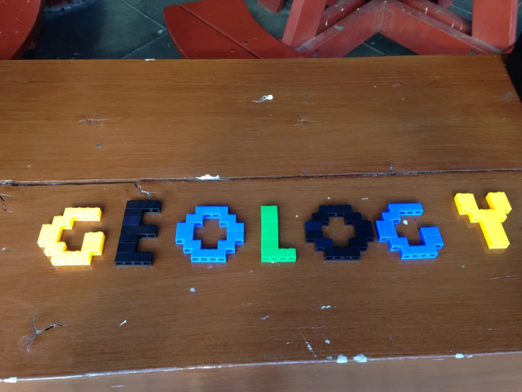 Discover geology with Lego!