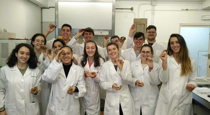 The Early Career Scientists group ‘Jobs and Careers’ is here to help all ECS!
