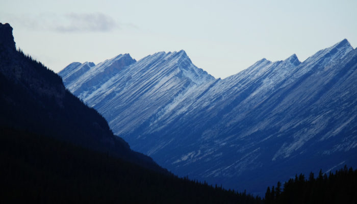 Imaggeo On Monday: Pantone of Blue Mountains, light scattering.