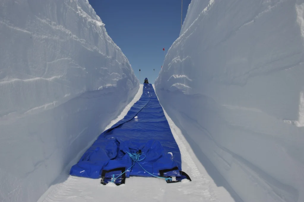 A balloon ready to get inflated. Credit: S. Kipfstuhl.