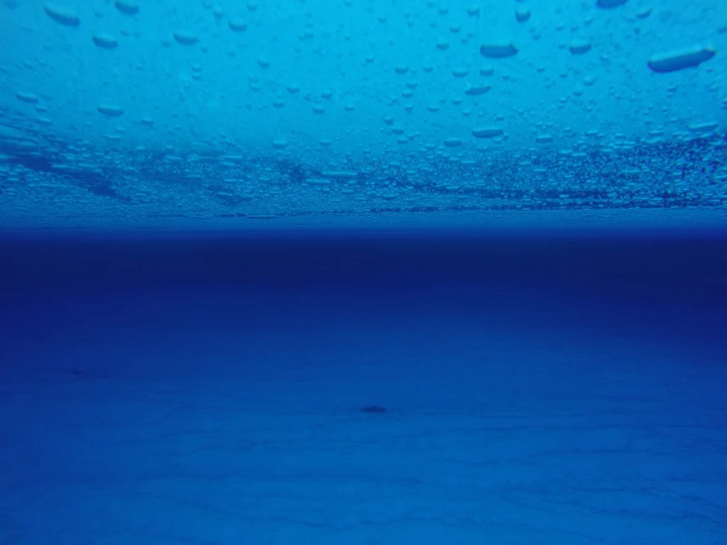 Image of the Week — Hidden lakes in East Antarctica !