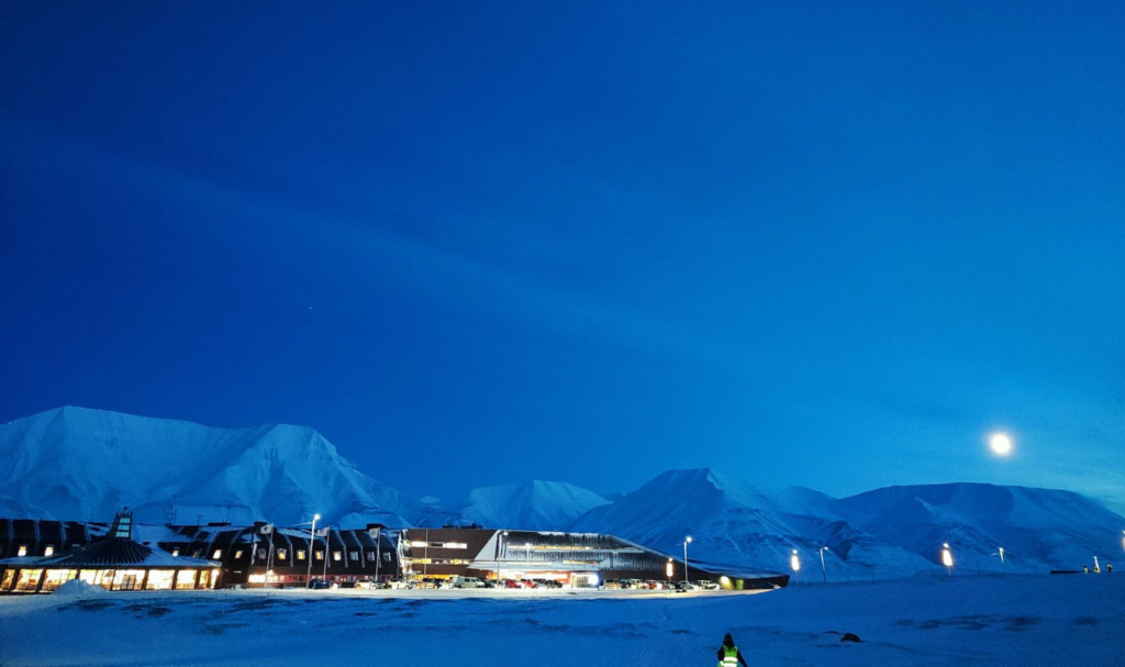 The Polar Night Week and the Svalbard Integrated Arctic Earth Observing System