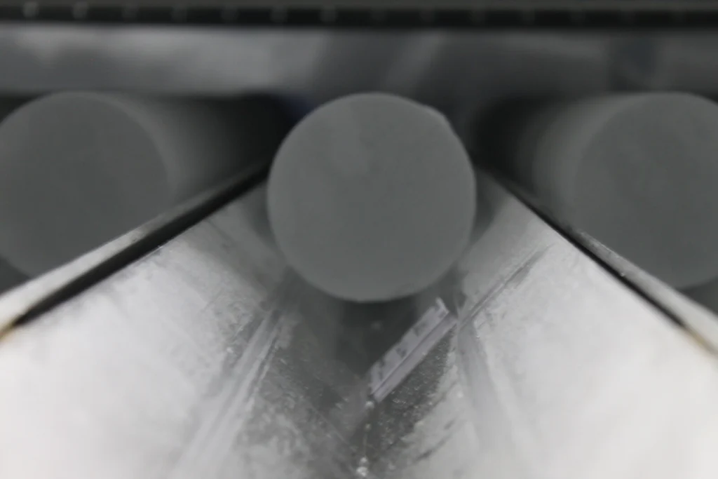 What can Greenland ice cores tell us about winter extreme events over Europe?