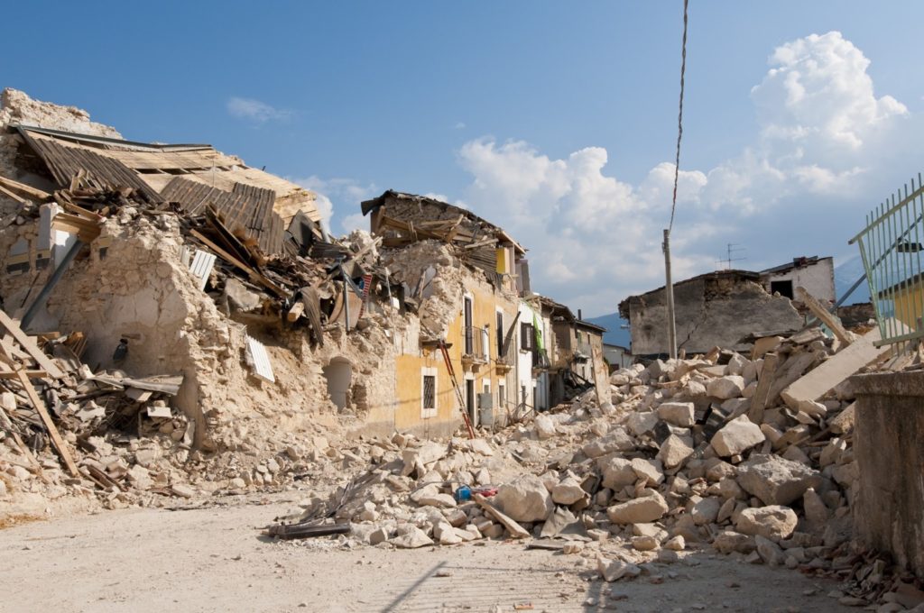 Advanced geodynamic models of giant earthquakes