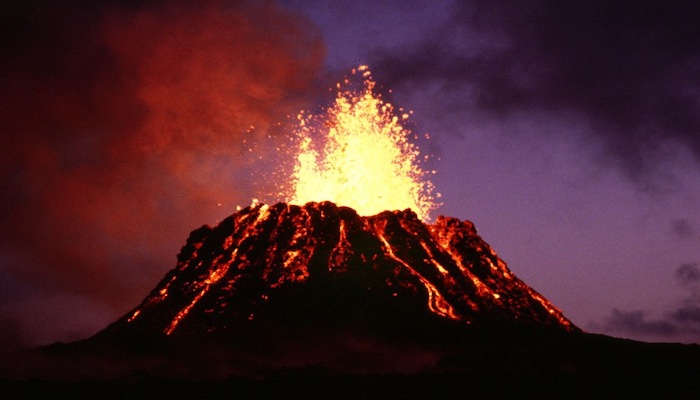 Magma-Assisted Flexure in Hawaiian Lithosphere?