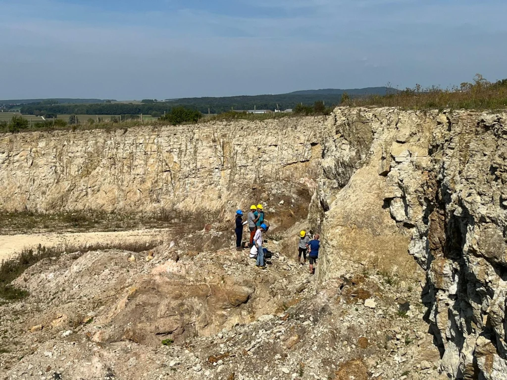 Summer of ‘23: Chronicles of a summer school on meteorite and comet impacts.