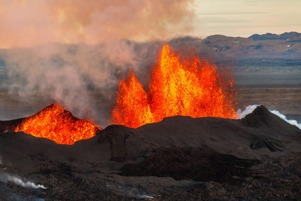 Unravelling the Magma Plumbing network of the Deccan Traps