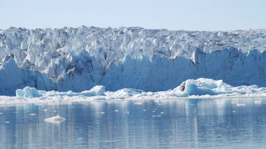 Melting Glaciers Move Lithospheric Plates and Fluctuate Mid-ocean Ridges’ Spreading