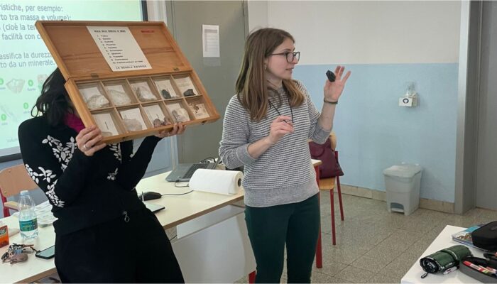“My teacher is a volcanologist”- Valeria Cigala tells us about her journey from academia to middle school teaching