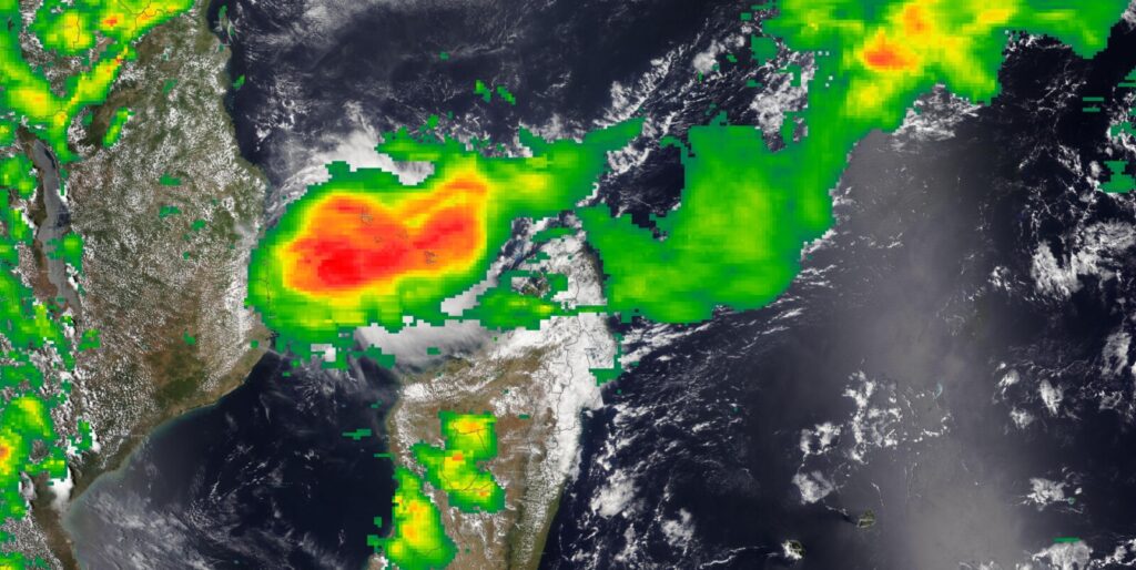 How scientists support Disaster Risk Reduction (DRR) policies: the example of a European Ultraperipheral Department (Mayotte, the 14th of December, 2024)