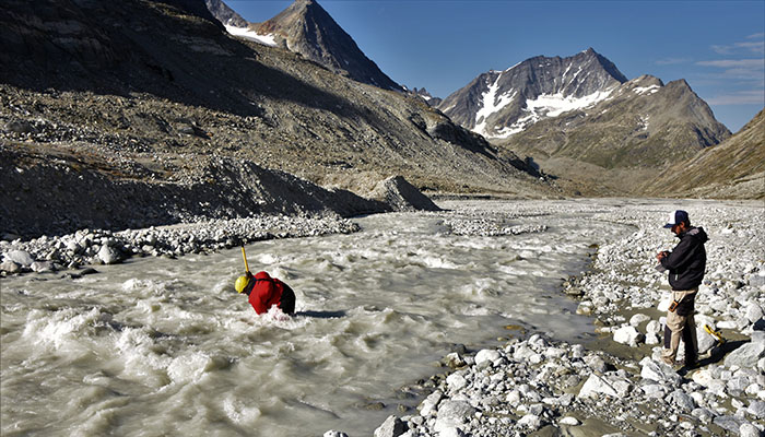 Running a live stream of proglacial processes