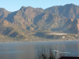 Lago De Atitlan, Guatemala (Credit: Joel Gill)
