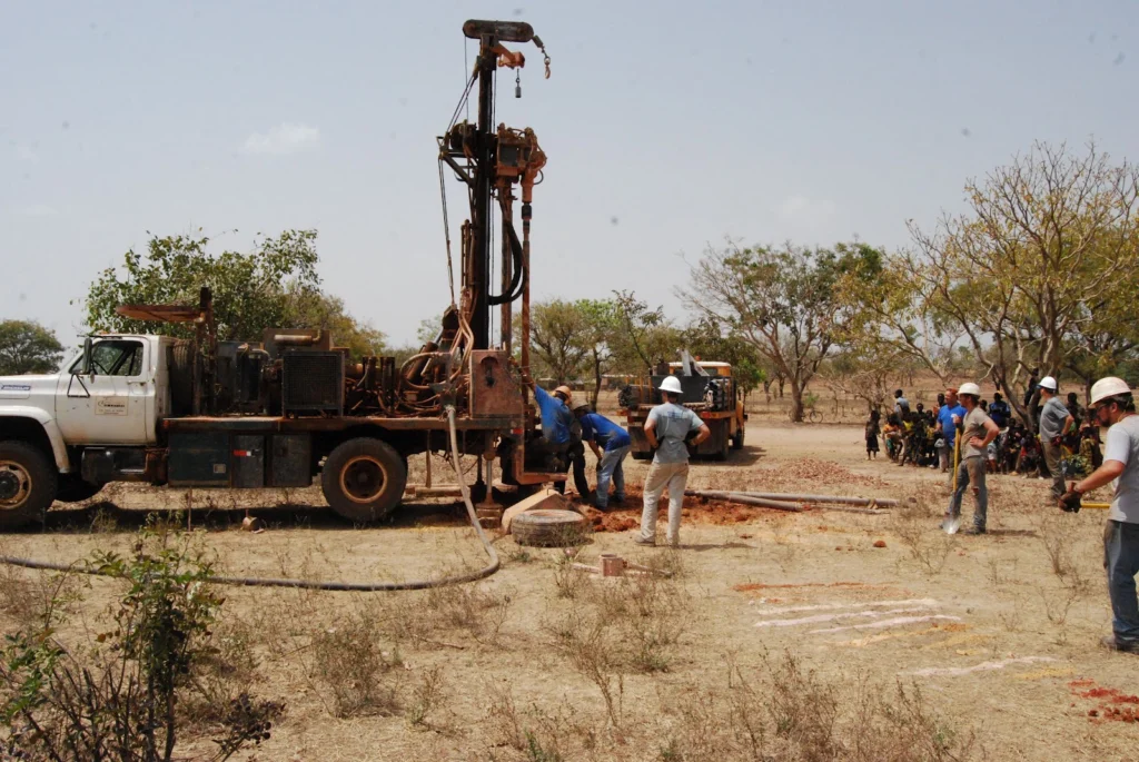 Fig. 3: Drilling in Zitonosso (photo courtesy of Mark Collier)