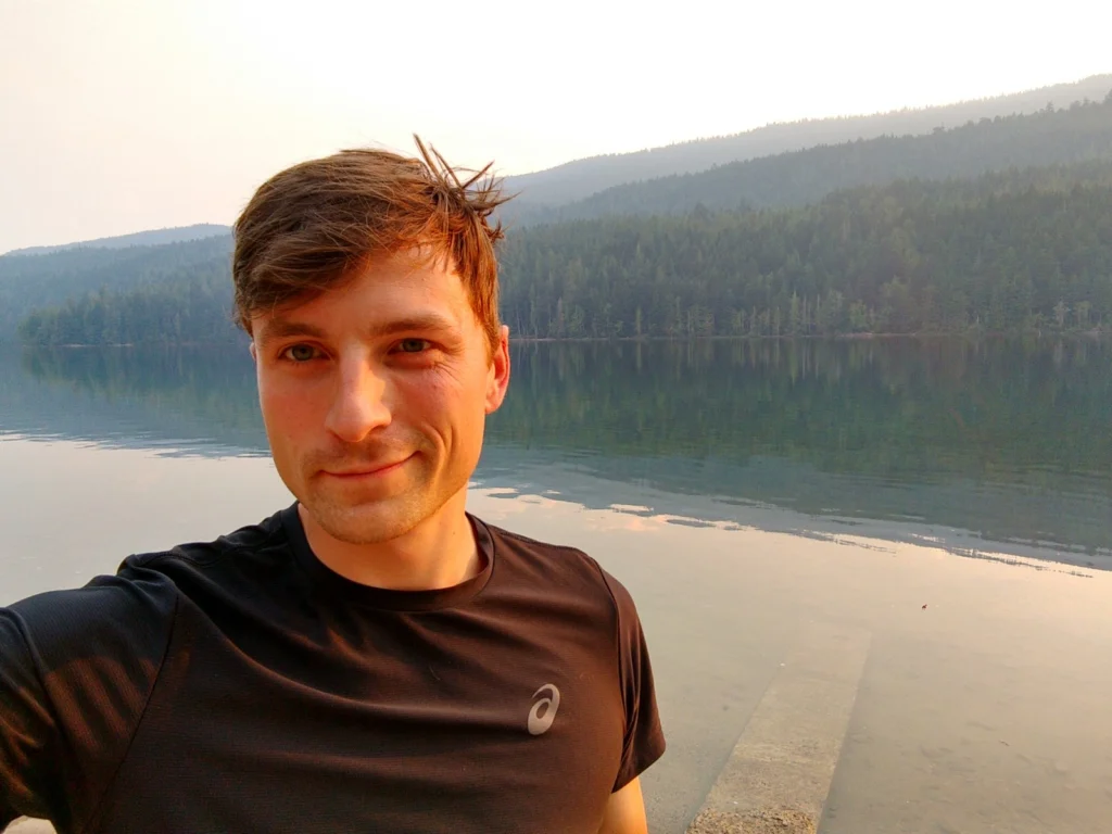 Introducing Our New Authors (1) – Robert Emberson