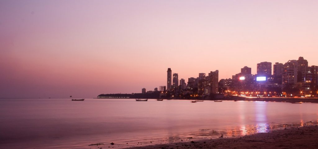 Jesse Zondervan’s #GfGDPicks (Oct 2017): Tsunami risk in Geneva, storms in Mumbai, floating runways in Fiji, a river with legal rights, #SciComm