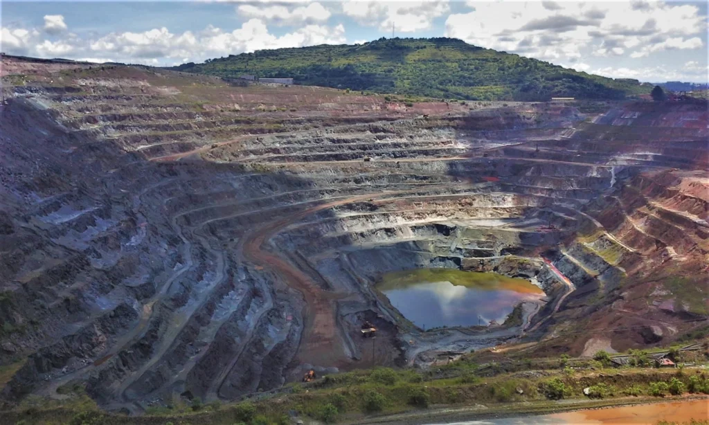 Circular economy of metals and responsible mining